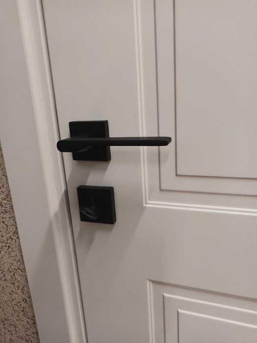 Интериорни врати