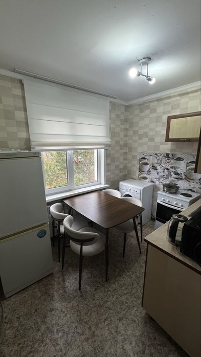 Ищу девушку для совместного проживания .