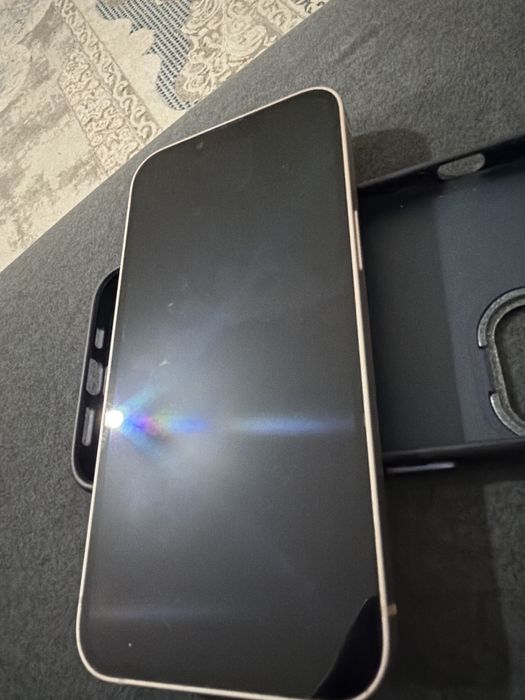 Iphone 13 розовый цвет