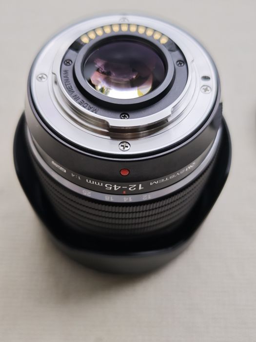 Olympus 12-45 f4 Pro