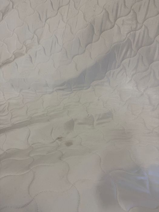 Отдам матрас б/у 160х200