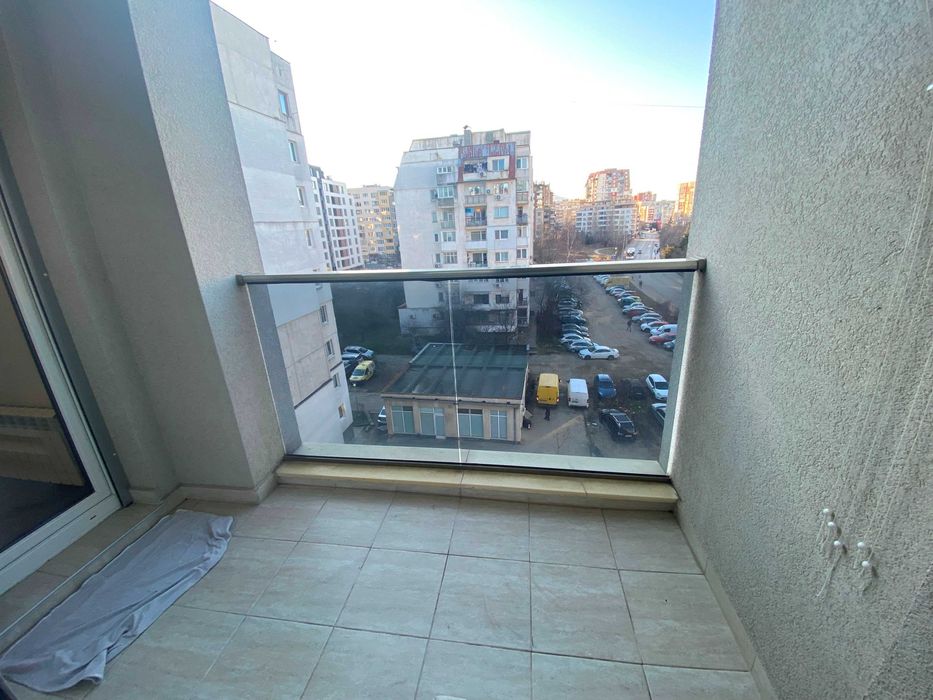 Двустаен апартамент под наем в ж.к. Младост 4