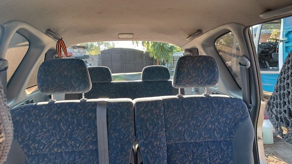 Продам Toyota Ipsum