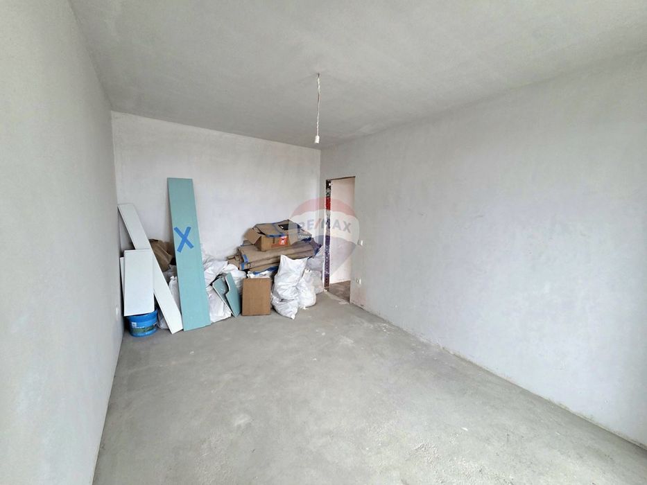 Тристаен апартамент за продажба, кв. Вл. Варненчик НК4444