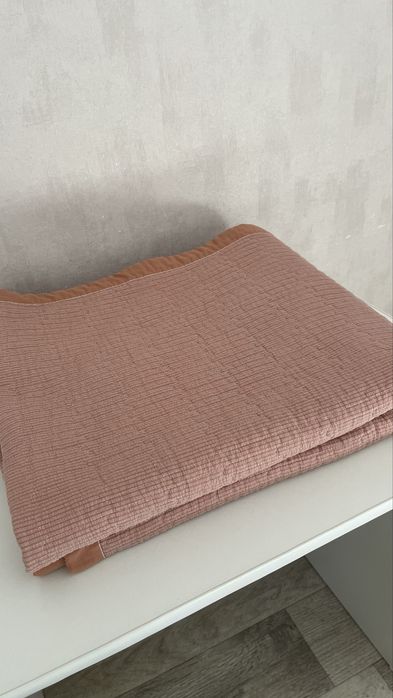 Двустороннее покрывало