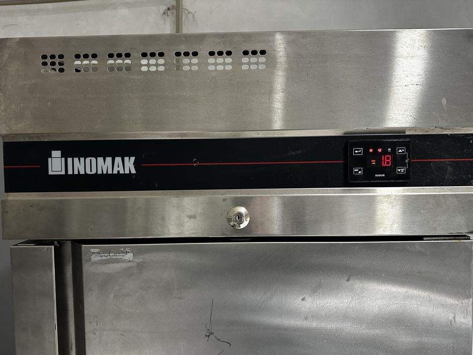 Професионален хладилник