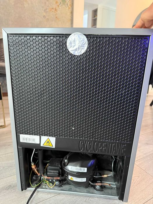 Mini frigider 65 l Star Light