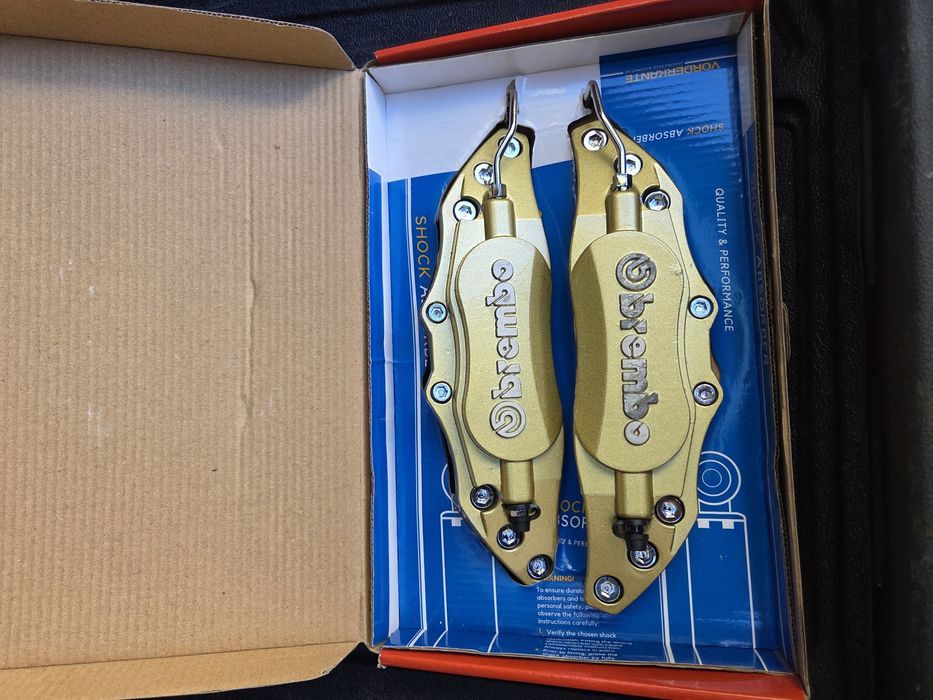 Brembo капаци за спирачни апарати