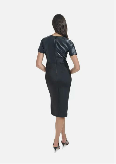 Рокля с къс ръкав Calvin Klein