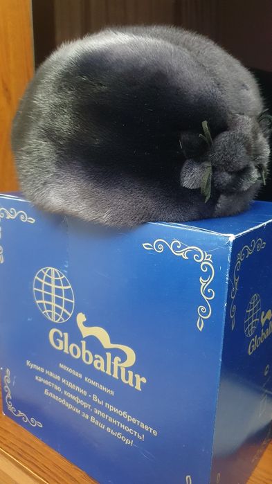 Продам норковую шапку