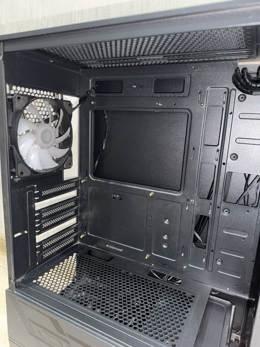 Корпус MSI MAG Forge 101M