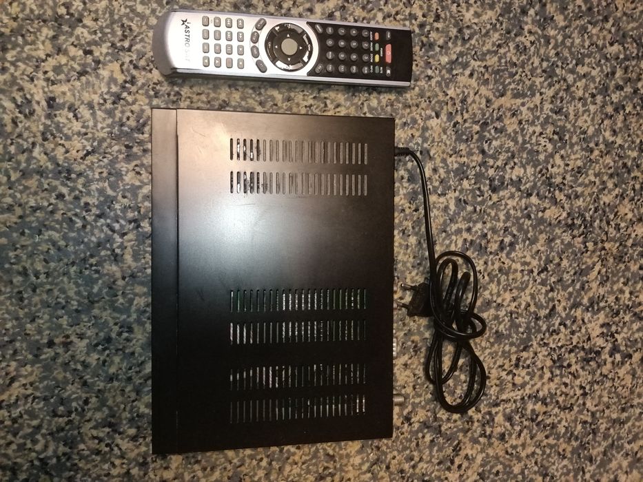 Продам ресивер спутниковый