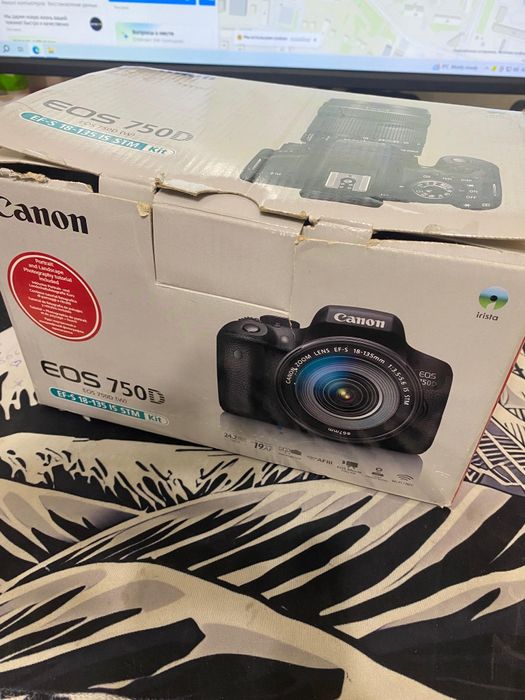 Фотоаппарат Canon EOS 750D
