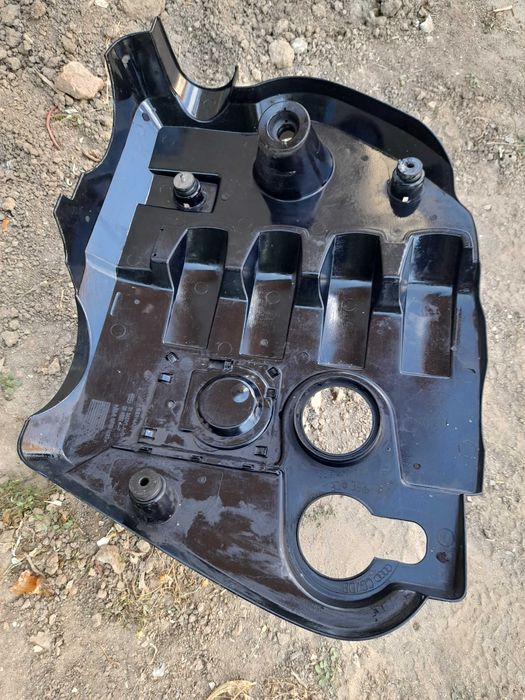 Capac motor Passat B5.5