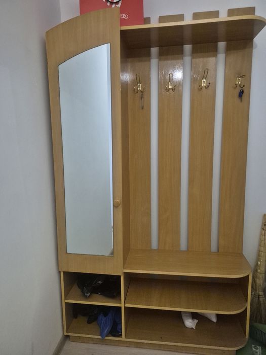Прихожка в хорошем состоянии