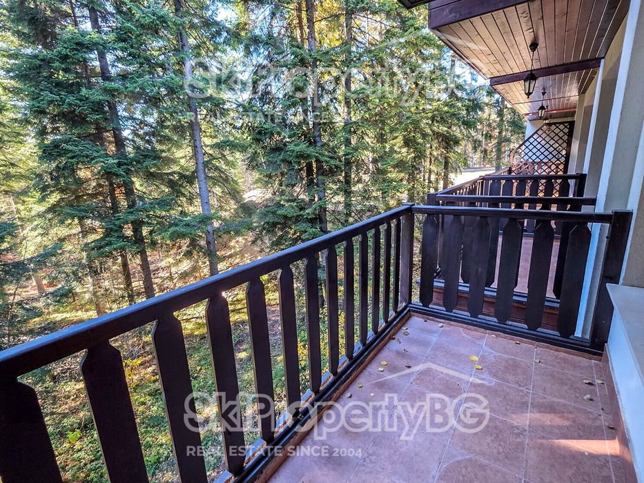 Апартаменти сред боровата гора в Боровец!