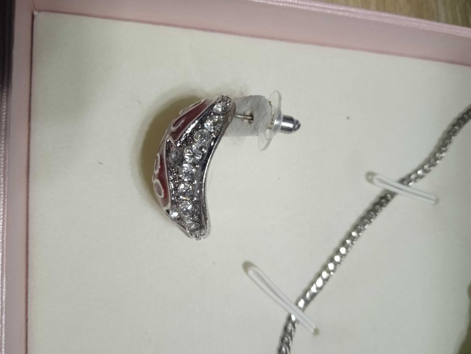 Комплект бижутерии