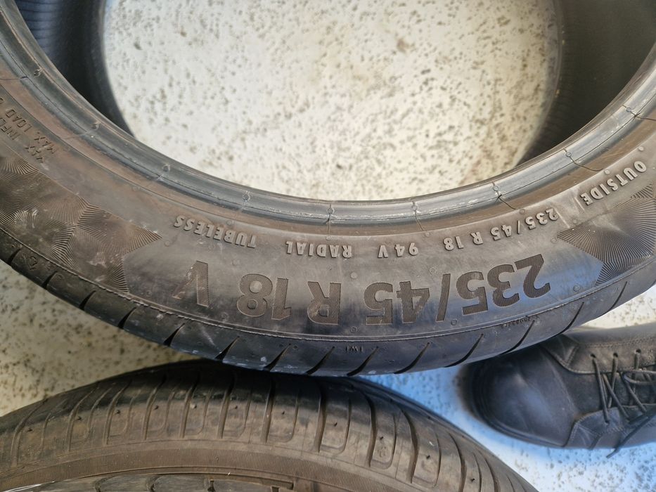 Vand anvelope 235/45/18
