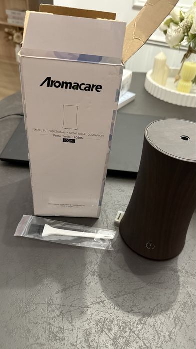 Aparat aromaterapie uleiuri esentiale iluminat cu buton touch