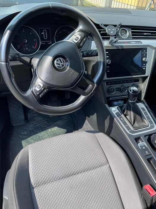 VOLKSWAGEN Passat 2018 — imagine 5