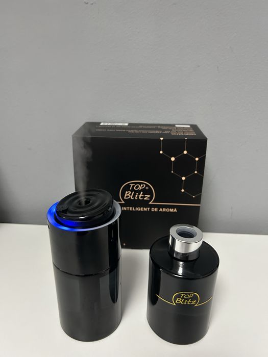 Parfum / Difuzorul inteligent de parfum. Odorizant Auto, 160 ml, 4 niveluri de pulverizare, incarcare USB