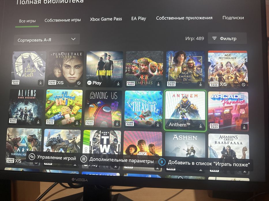 Xbox  s 1 tb + 2 джостик + игры