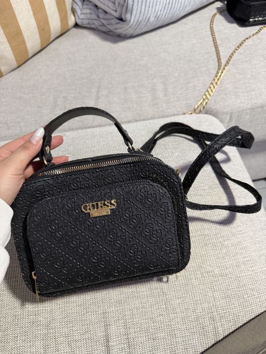 Geanta tip postas guess noua