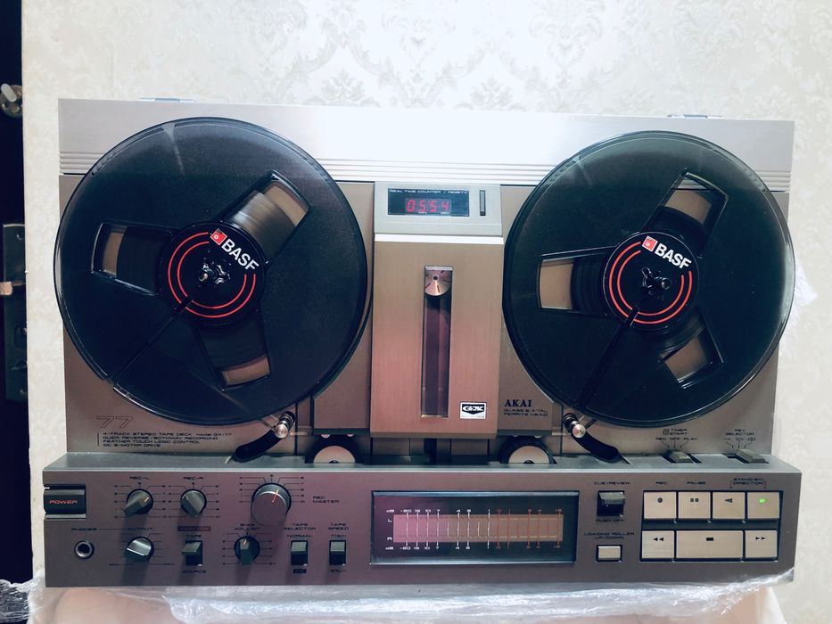 Magnetofon Akai GX 77
