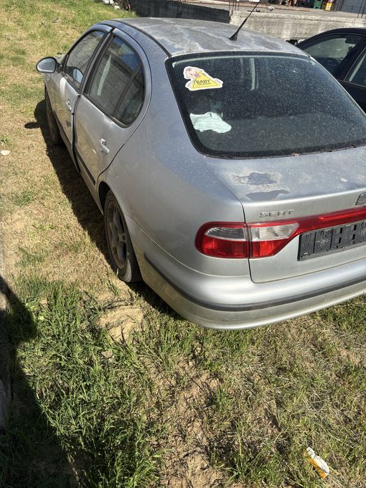 Dezmembrez Seat Toledo 1.6 benzina an 2003