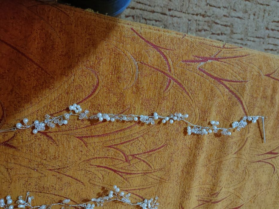 De vânzare accesoriu par mireasa