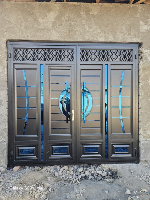 Темир дарвоза сотилади