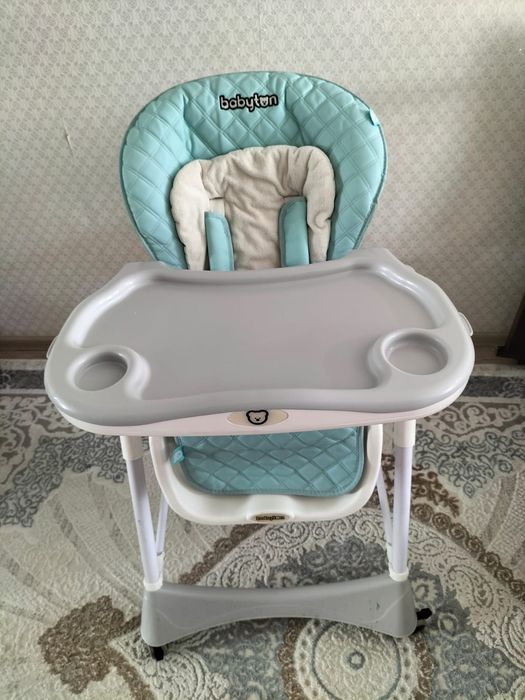 Детский столик для кормления