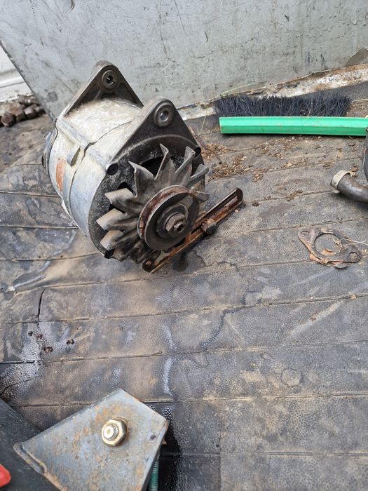 Bmw e34 Динамо и хидравлична помпа