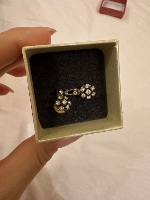 Золотое украшение