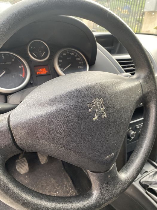 Peugeot 207 2009 1.4 diesel