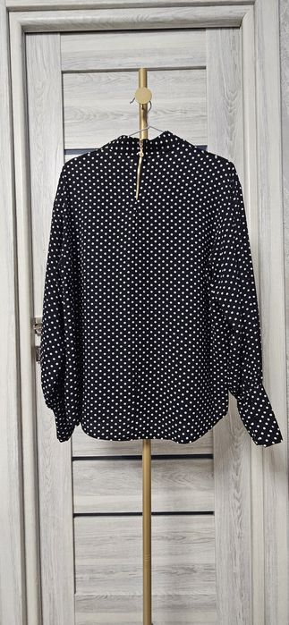 Vand bluză cu buline