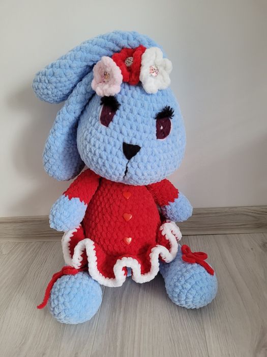 Jucarie iepuras de plus crosetat manual