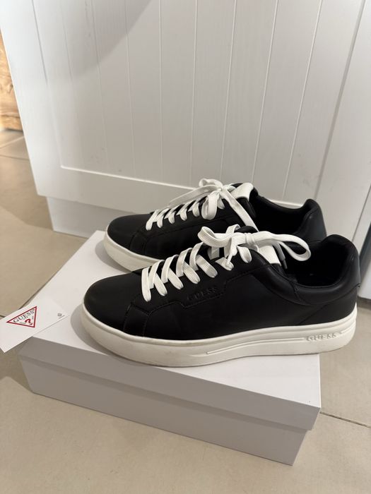 Мъжки обувки Guess