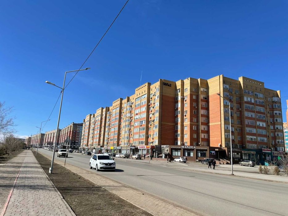 Продается 2х  комнатная квартира 78кв.м Батыс возле Ниш