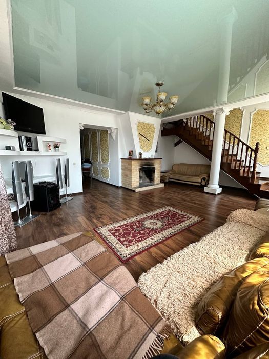 Сдам коттедж посуточно