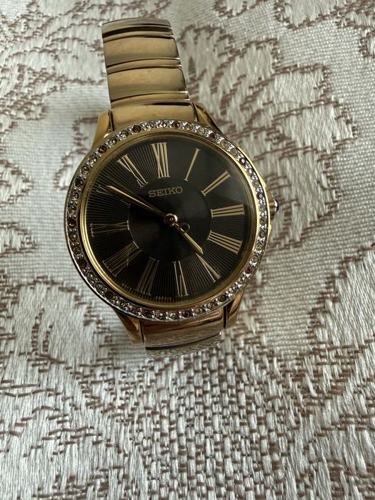 Часы - сейко, радо