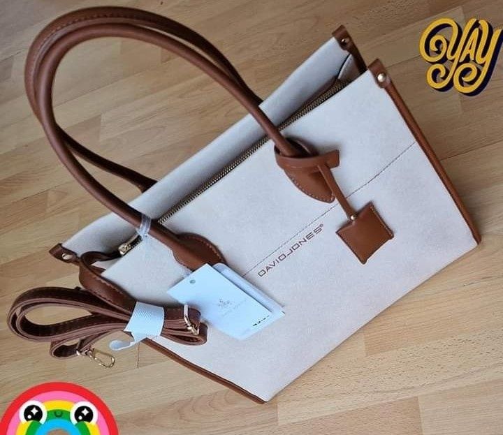 Geanta David Jones originala,curea detasabila umăr, Italia