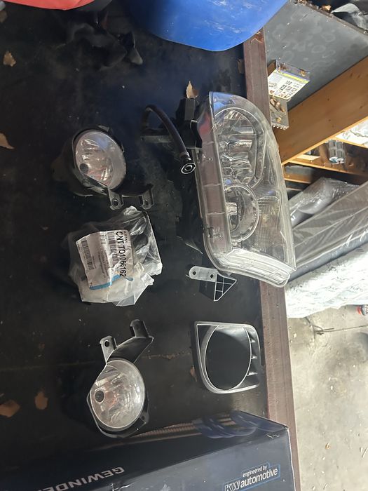 Фар Части Тойота Секвоя Sequoia