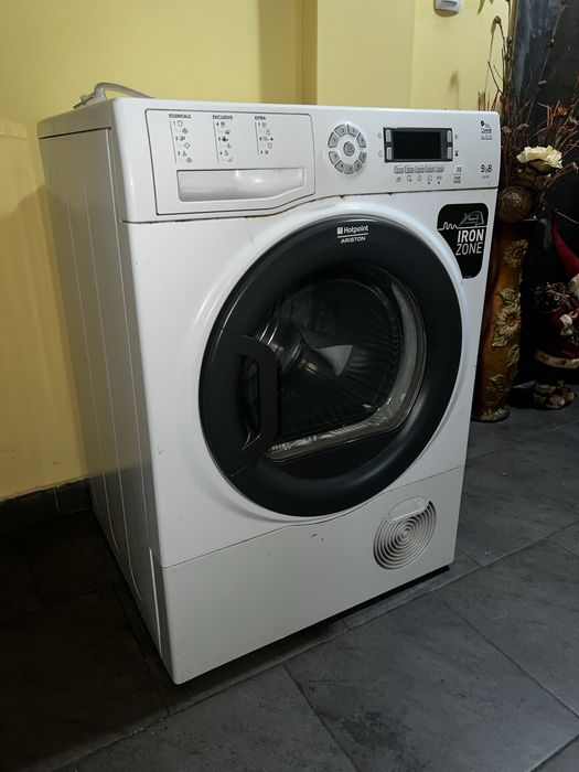 Сушилня Hotpoint Ariston 9 кг употребявана