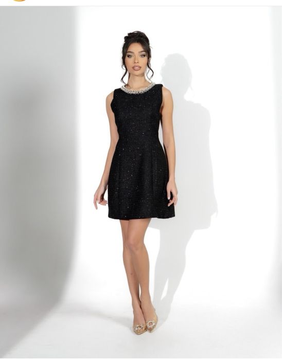 Дамска рокля букле