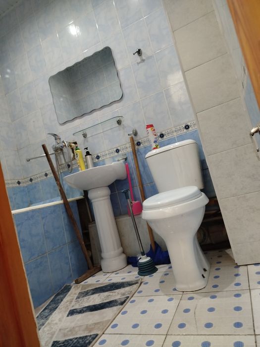 Продается своя квартира на Авиасозлар-1, 1/4/9, 45 КВ.м , чистая