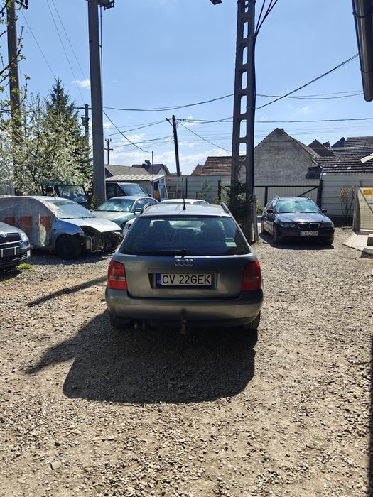 AUDI A4 2001 — imagine 5