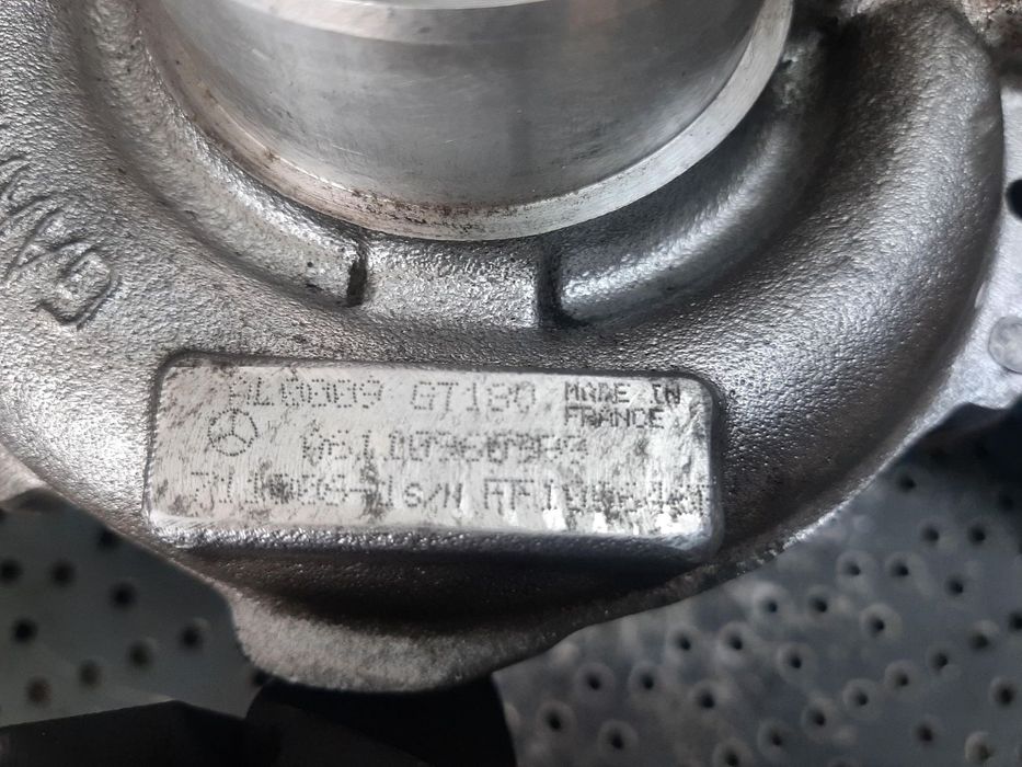 turbina 2.2 cdi  mercedes  c-class w203  a6110960399