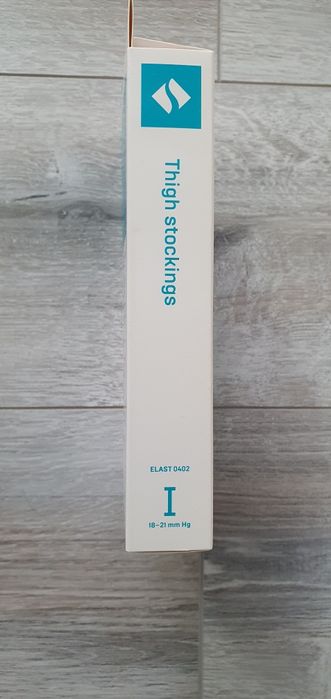 Капрессиёный  чулки