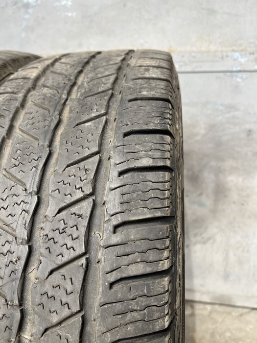 2 бр. зимни гуми 205/75/16C Continental DOT 1324 5/6 mm